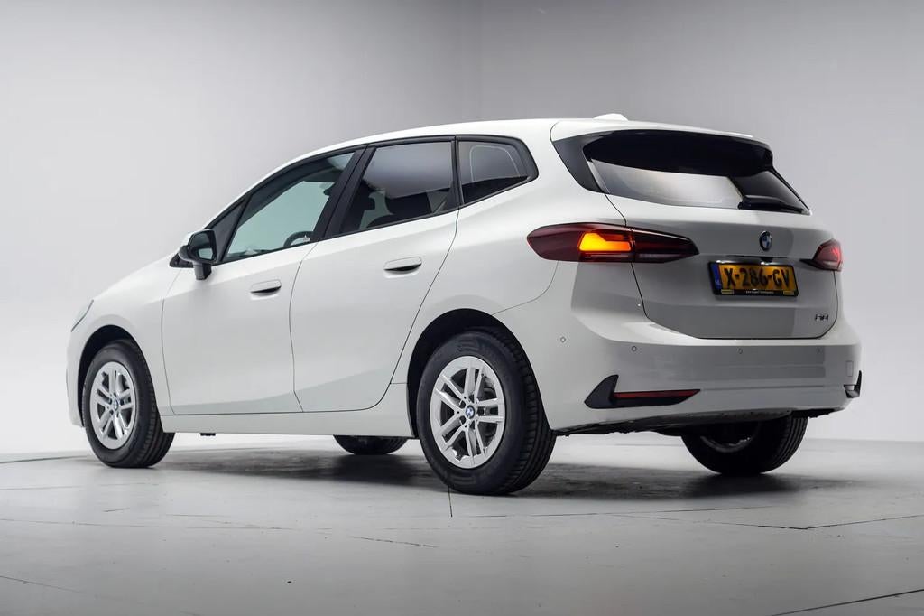 BMW 2 Serie Active Tourer 218i Executive Aut. [ LED Navi Cam, Automaat, 136 pk, Gebruikt, 1445 kg