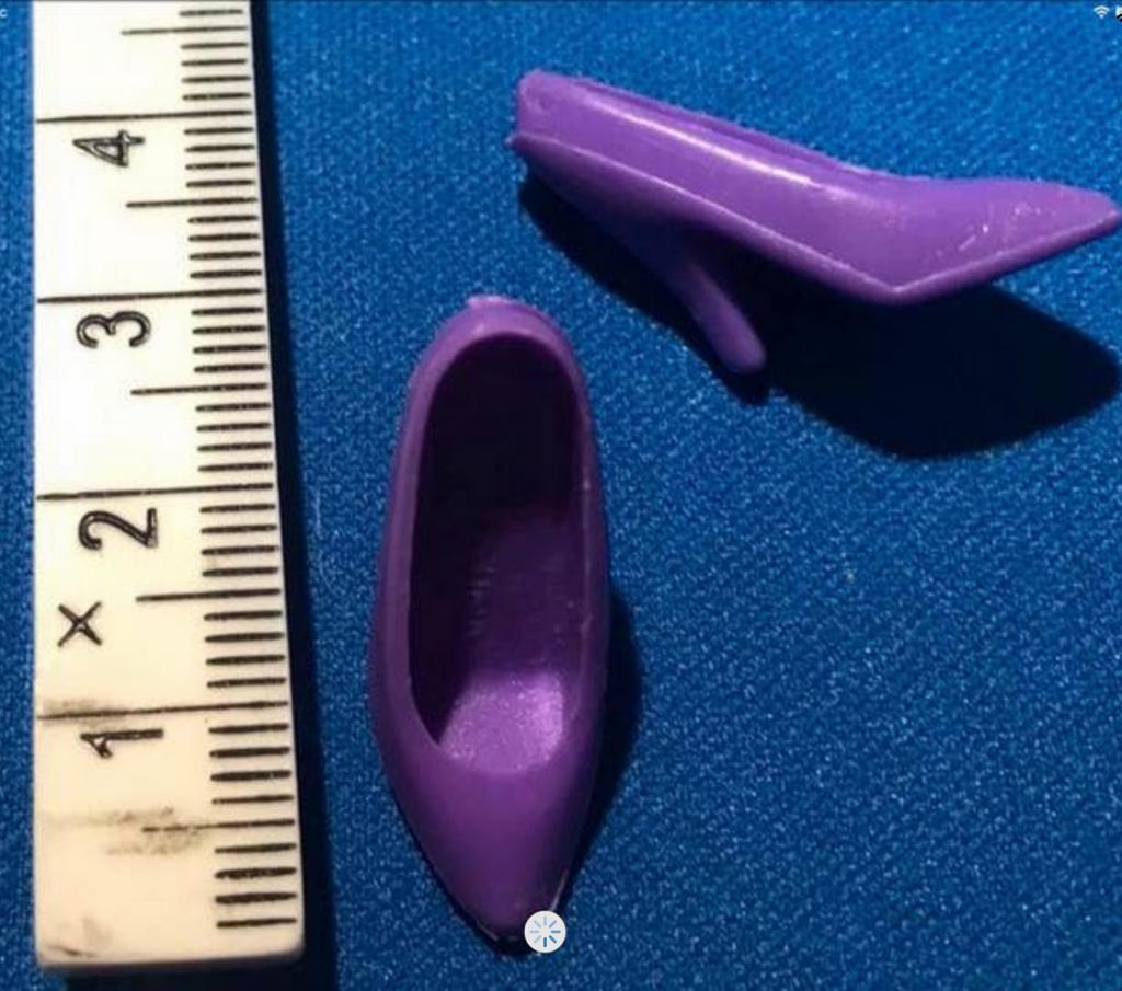 Barbie Schoenen Blauw - Paarse Pumps voor Barbiepop, Ophalen, Gebruikt