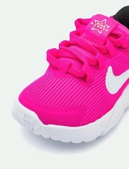 Nike Star Runner roze sneakers - Maat 17, Schoentjes, Meisje, Nieuw, Ophalen of Verzenden