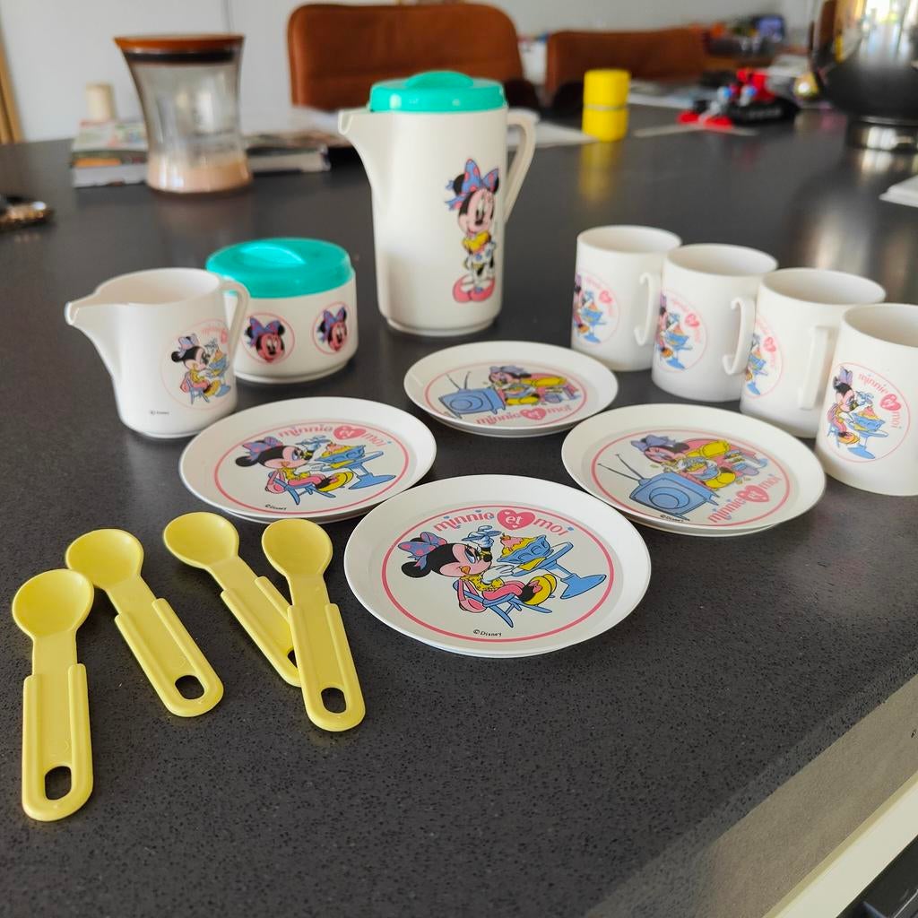 Vintage Disney Minnie plastic theeserviesje, Ophalen of Verzenden, Mickey Mouse, Zo goed als nieuw, Servies
