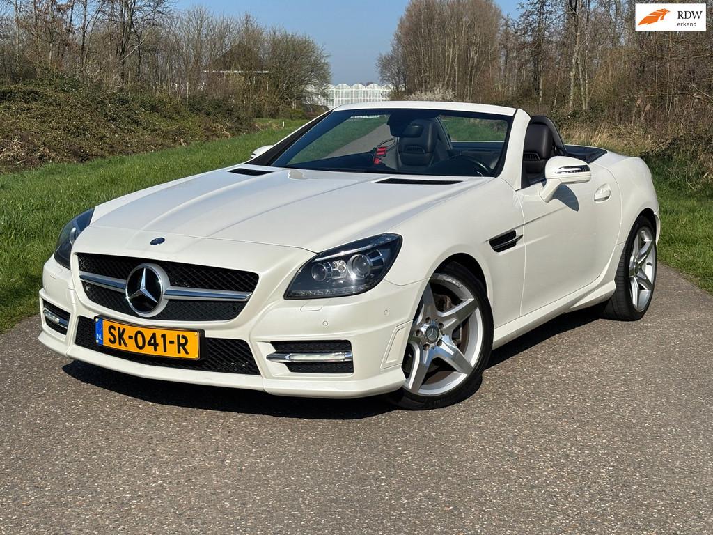 Mercedes-Benz SLK-klasse 200 AMG Pakket/Panodak/Airscarf/Led, Automaat, Euro 5, Gebruikt, 4 cilinders