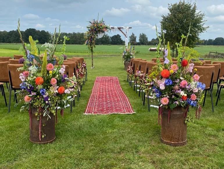 Prachtige loper te huur voor bruiloft/evenement, Huis en Inrichting, Stoffering | Tapijten en Kleden, Ophalen, Rechthoekig, 200 cm of meer