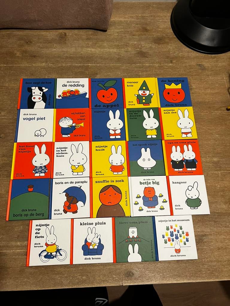 Compleet Jubileumuitgave - Dick Bruna 80 jaar, Verzenden, Zo goed als nieuw