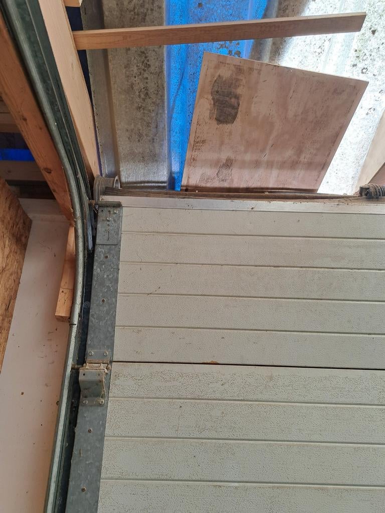 Garagedeur gebruikt, 250 x 400 cm, zelf demonteren zsm, Doe-het-zelf en Verbouw, Deuren en Horren, Gebruikt, Garagedeur, Ophalen of Verzenden