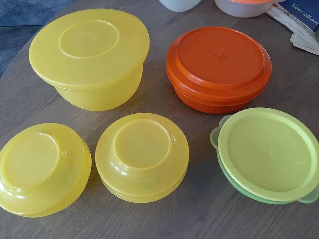 Tupperware Seal&Serve kom-Impression Bowl Seal-N-Serv kom VA, Huis en Inrichting, Keuken | Tupperware, Ophalen of Verzenden, Zo goed als nieuw