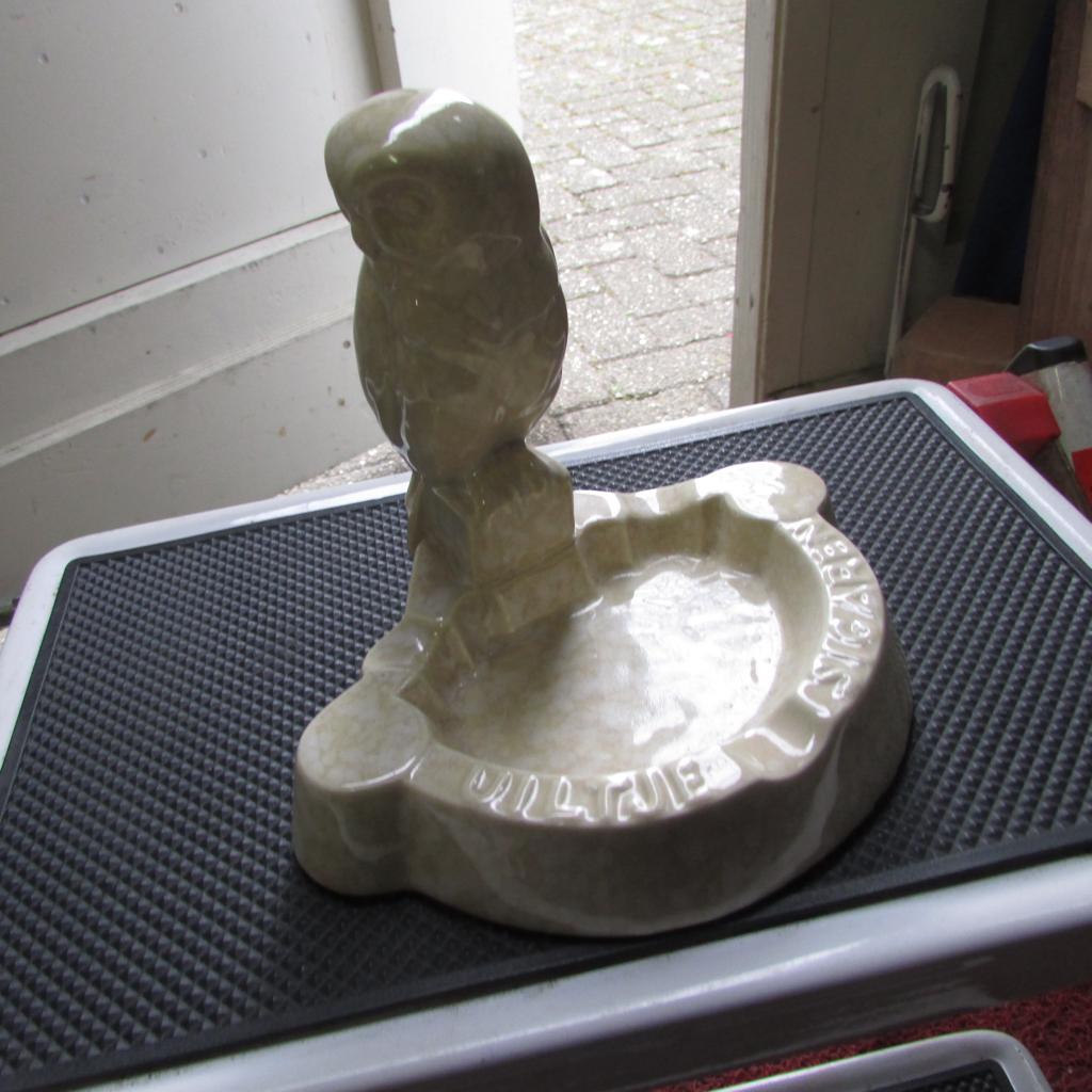 Mooie Uiltje Sigaren asbak, Ophalen of Verzenden, Zo goed als nieuw, Asbak