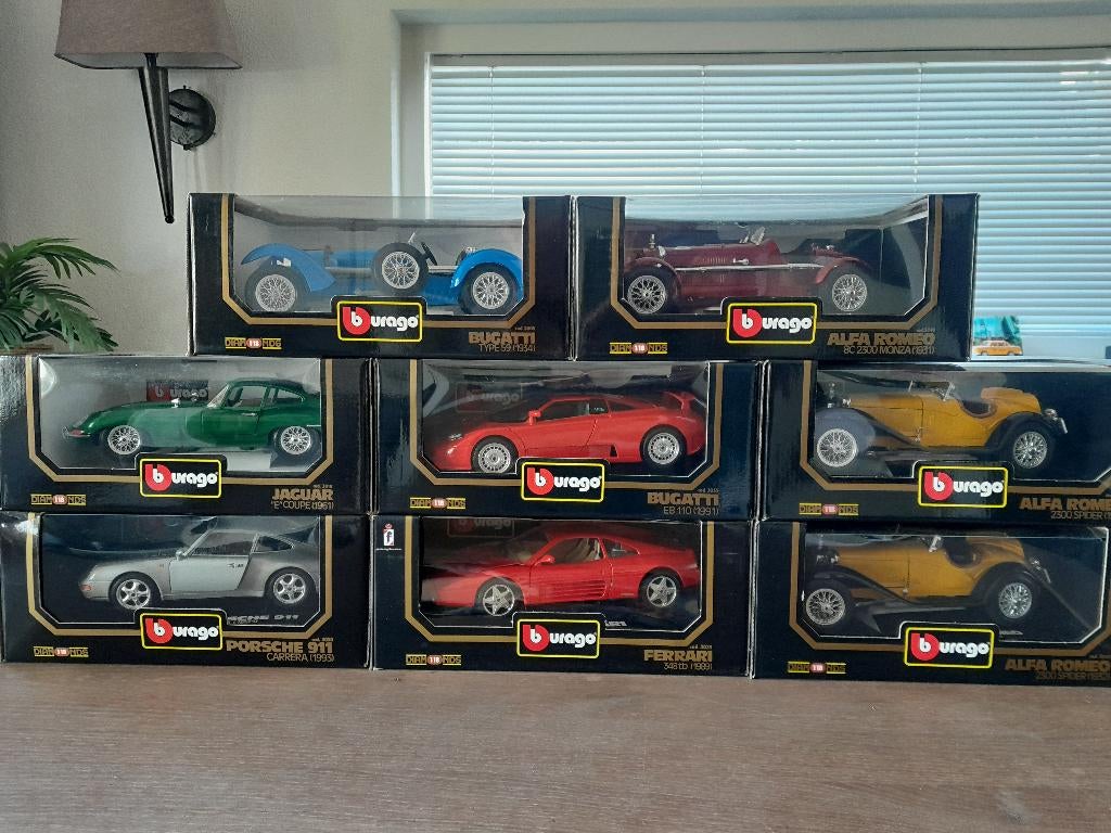 Maisto en bBurago Model Auto’s schaal 1:18, Hobby en Vrije tijd, Modelauto's | 1:18, Ophalen, Nieuw, Auto, Bburago