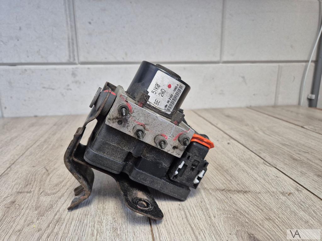 Opel Agila B / Suzuki Splash 2008 - 2015 abs pomp 51k0 €200, Gebruikt, -, -, Opel