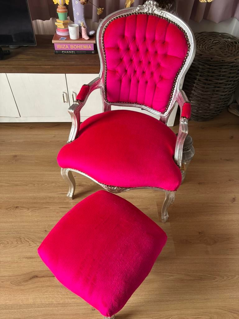 Kinderstoel barok zilveren frame en fuchsia bekleding, Ophalen, Zo goed als nieuw, Stoel(en)