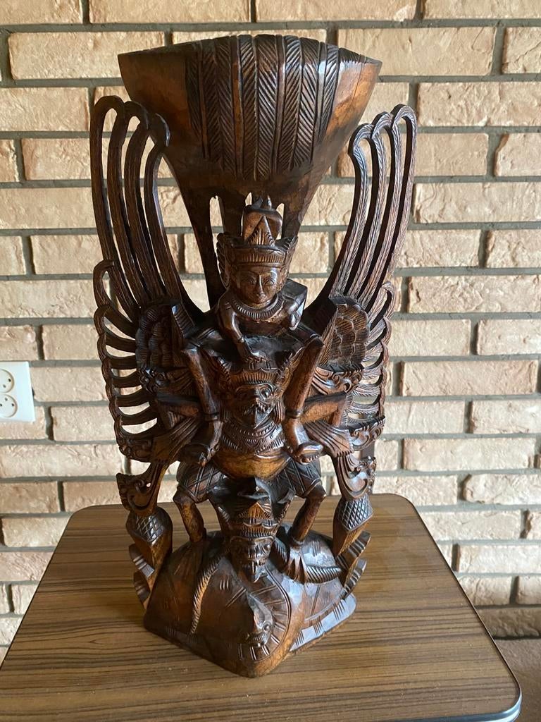 Balinese sculptuur van de god Vishnoe, Ophalen of Verzenden