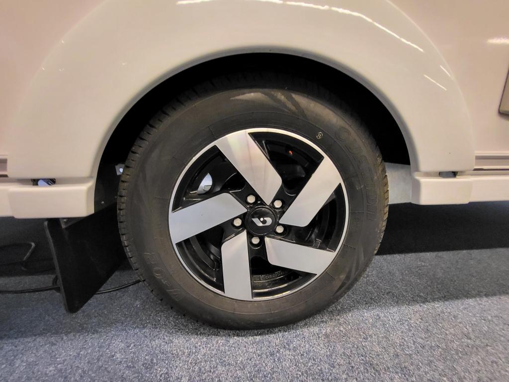 Adria Altea 432 PX; incl. vloerverwarming, Bedrijf, Treinzit, Schokbreker, Tot en met 4