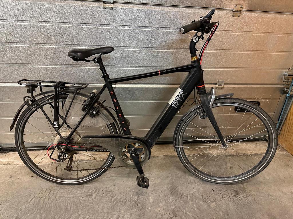 Batavus E-Speed elektrische fiets (Defect)geen accu 110 euro, Fietsen en Brommers, Elektrische fietsen, 55 tot 59 cm, Ophalen