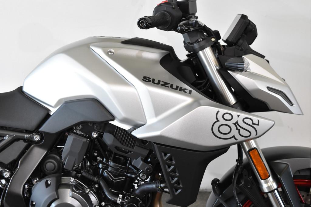 Suzuki GSX-8S (bj 2025) - foto 3