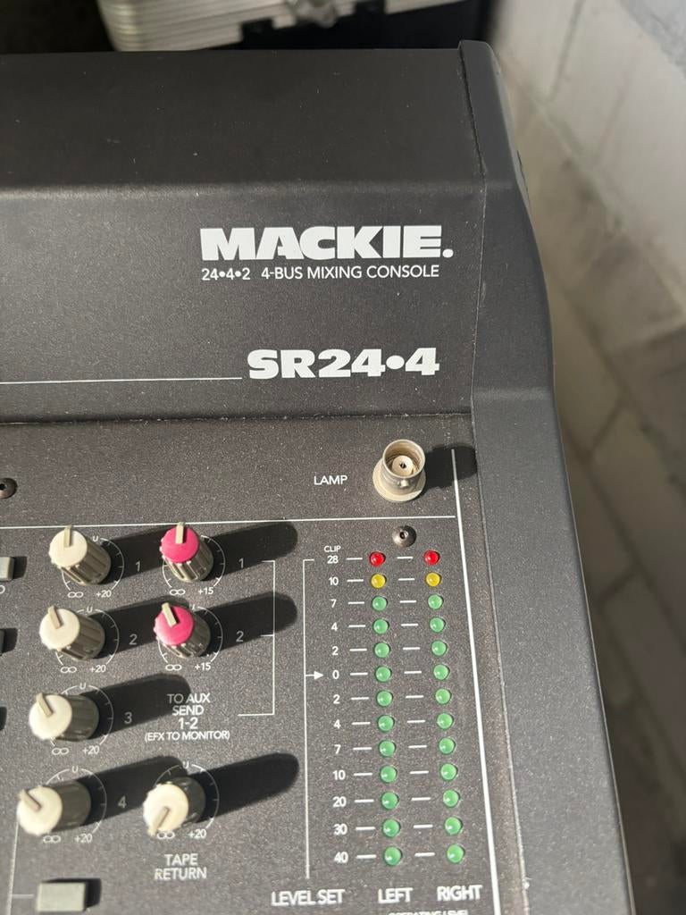 Mackie mengpaneel, Ophalen of Verzenden, Gebruikt, 20 kanalen of meer