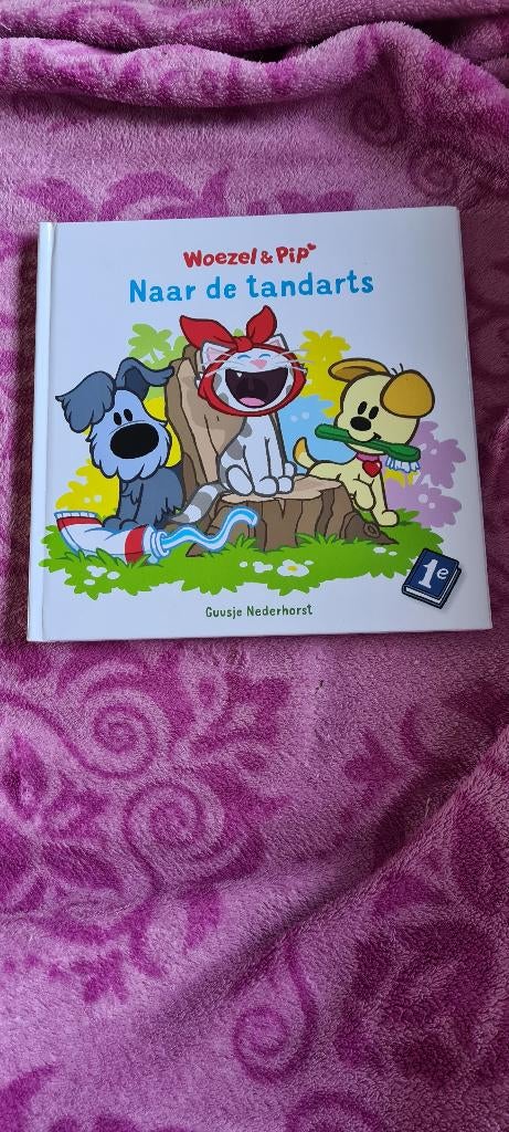 Boek woezel en pip naar de tandarts. Guusje Nederhorst, Ophalen, Zo goed als nieuw, Guusje Nederhorst, Fictie algemeen