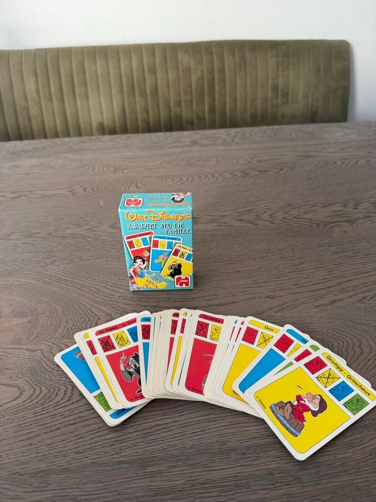 Walt Disney's Kwartetspel - Jumbo, Drie of vier spelers, Ophalen of Verzenden, Zo goed als nieuw