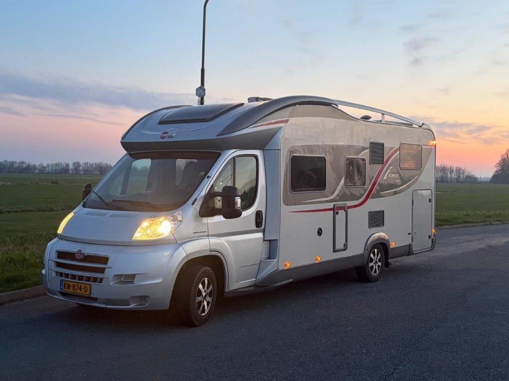 camper, Automaat, Ringverwarming, 7 tot 12 maanden geleden, Diesel