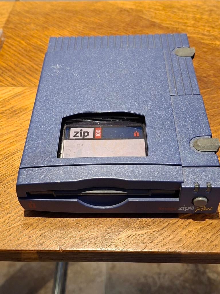 IOMEGA zip Plus drive / Vintage computer accessoire, Ophalen of Verzenden