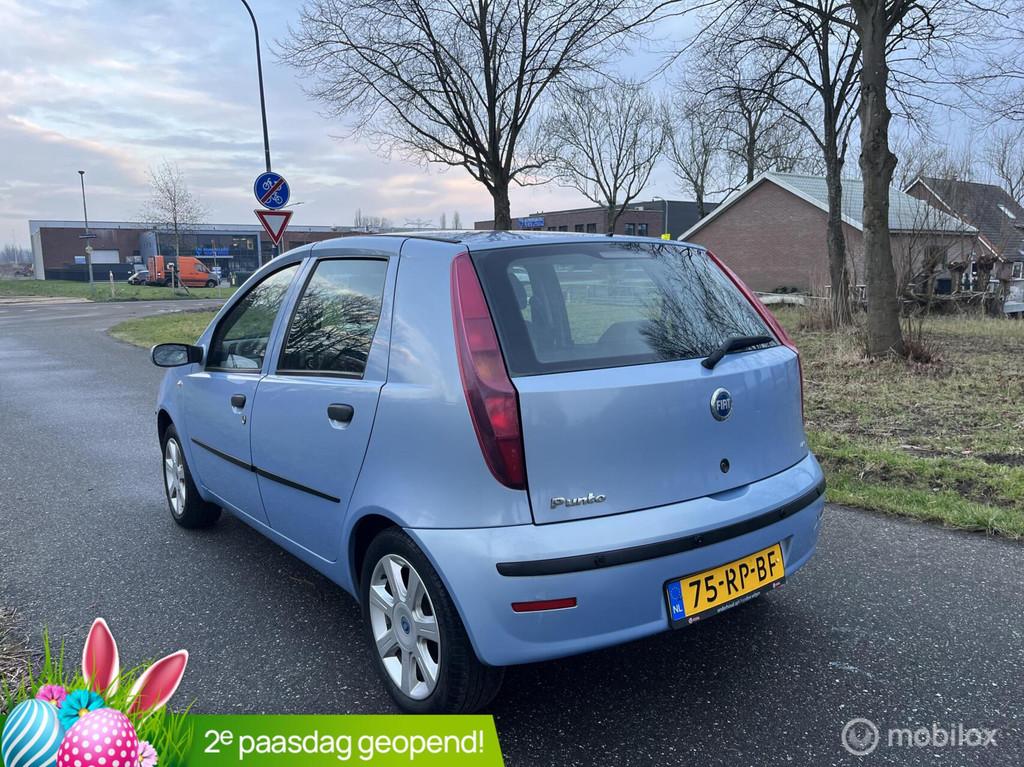 Fiat Punto 1.4-16V Dynamic*PARKEERSENSOR*CRUISE CONTROL*AIRC, Voorwielaandrijving, Stof, Zwart, Origineel Nederlands