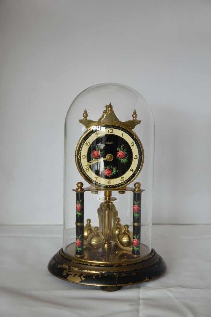 Jubileumklok-tafelklok met stolp Koma 50’s Duitsland, Ophalen of Verzenden, Zo goed als nieuw, Analoog, Wekker of Tafelklok