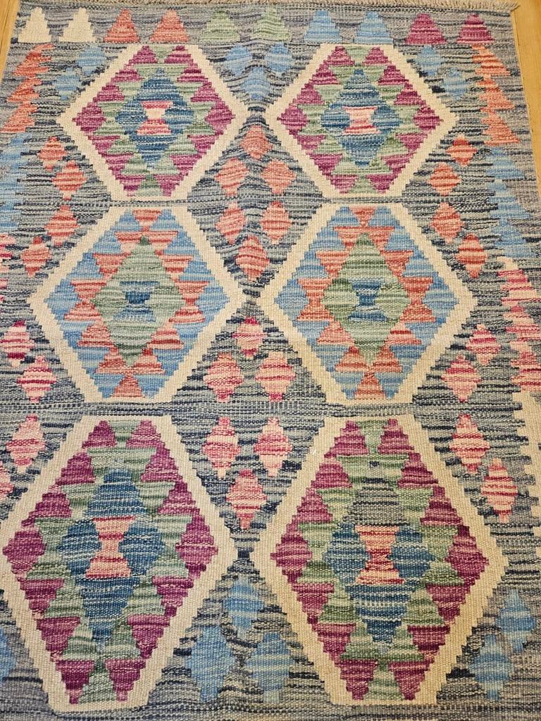 Handgeweven oosterse wollen kelim 121x83, Info@SlatsAntiek.nl, Crème, 100 tot 150 cm, Vof Slats Antiek