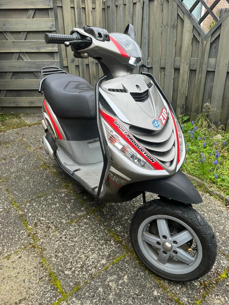 Piaggio Zip 70 Brom origineel 2 takt, Ophalen, Zo goed als nieuw