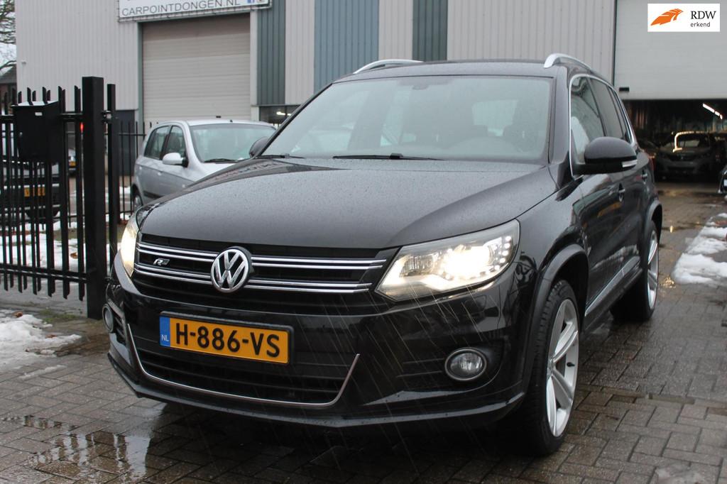 Volkswagen Tiguan 1.4 TSI R-line Edition 160PK Navi Cruise L, Voorwielaandrijving, Euro 5, Zwart, 4 cilinders