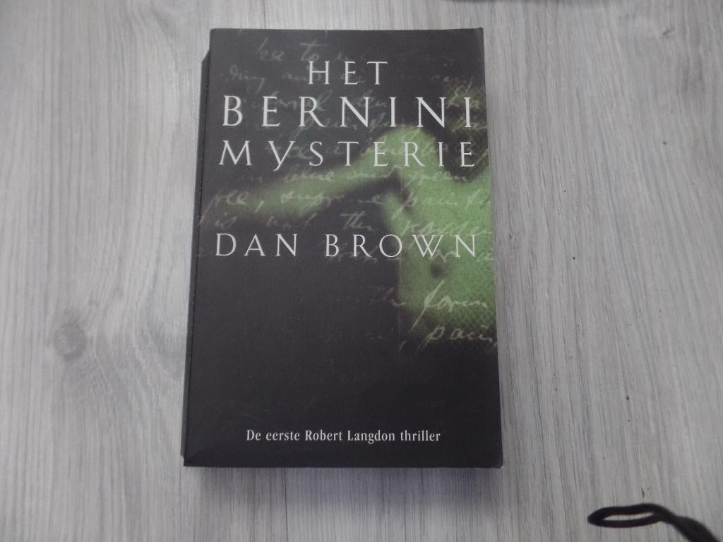 Dan Brown Het Bernini Mysterie, Ophalen of Verzenden, Gelezen, Dan Brown, Amerika