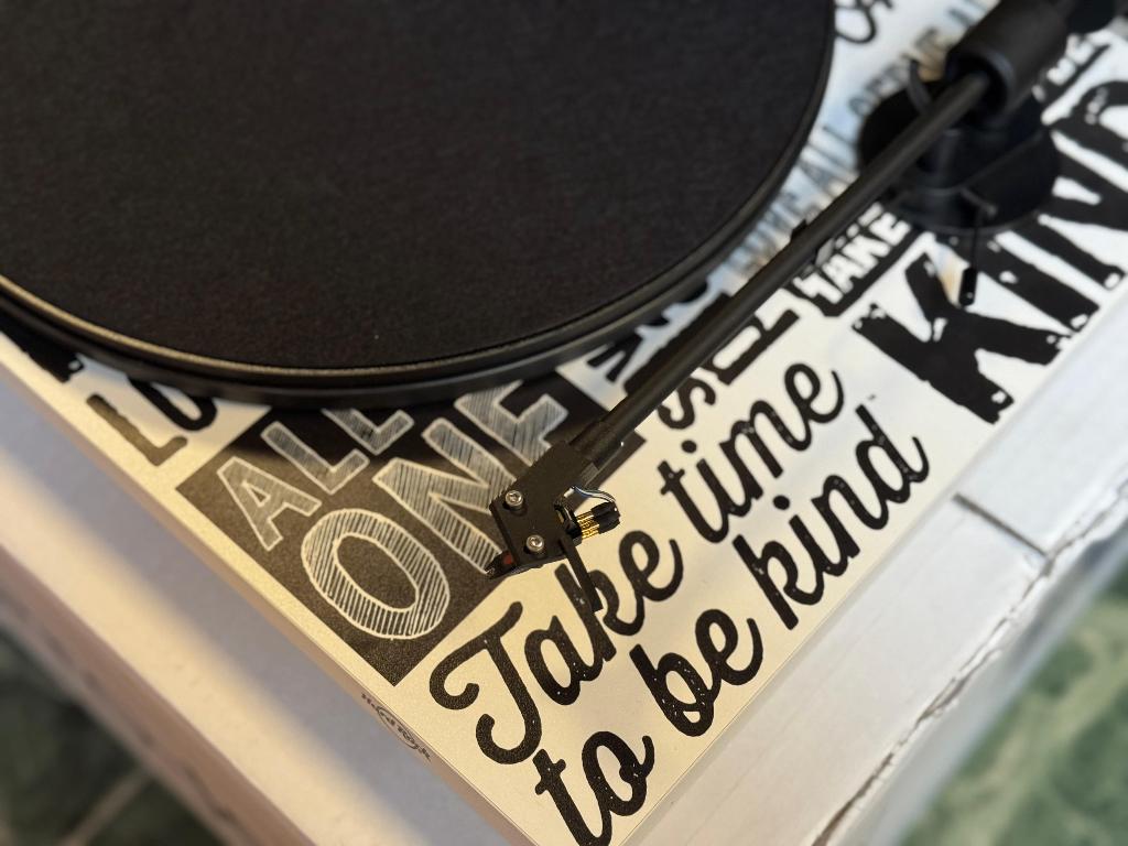 Pro-Ject Primary E - Hard Rock Cafe Platenspeler, Ophalen, Nieuw, Platenspeler, Overige merken