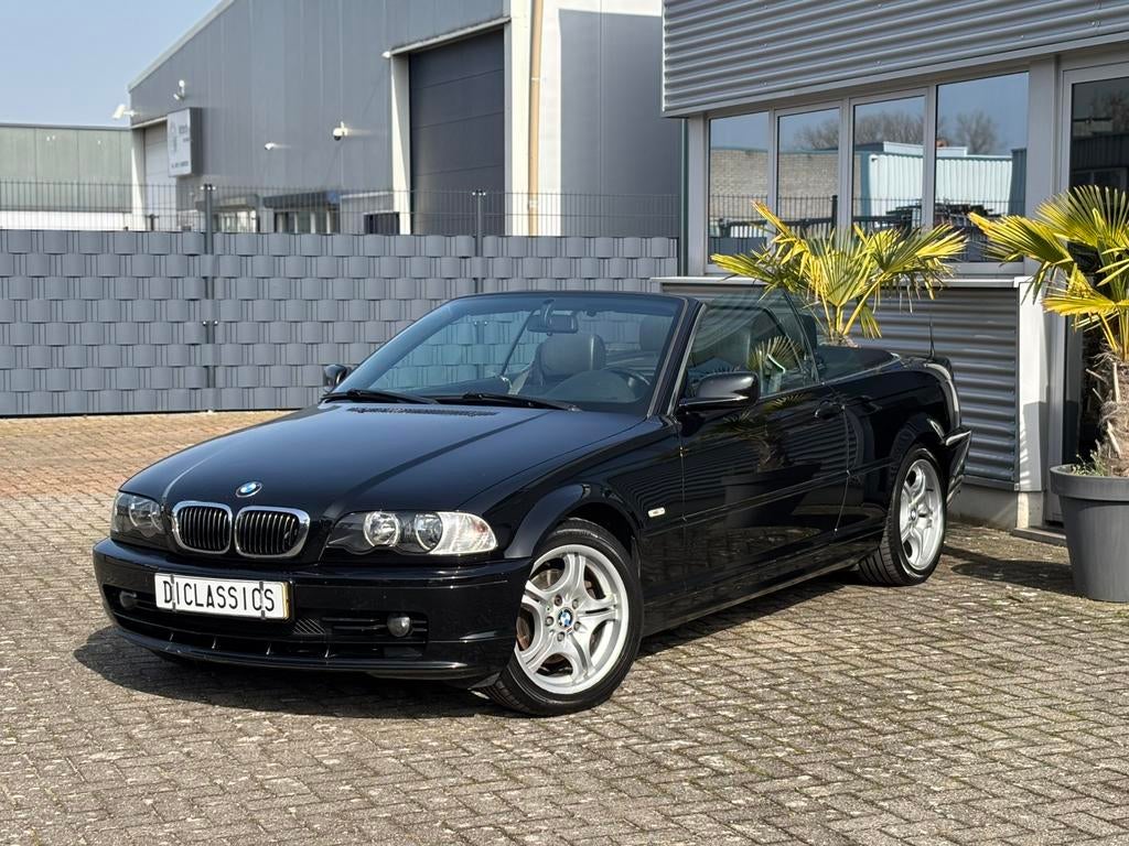 BMW 3-Serie 2.2 CI 320 Cabriolet E46 2001!!, Auto's, BMW, 2171 cc, Parkeersensor, Achterwielaandrijving, Zwart
