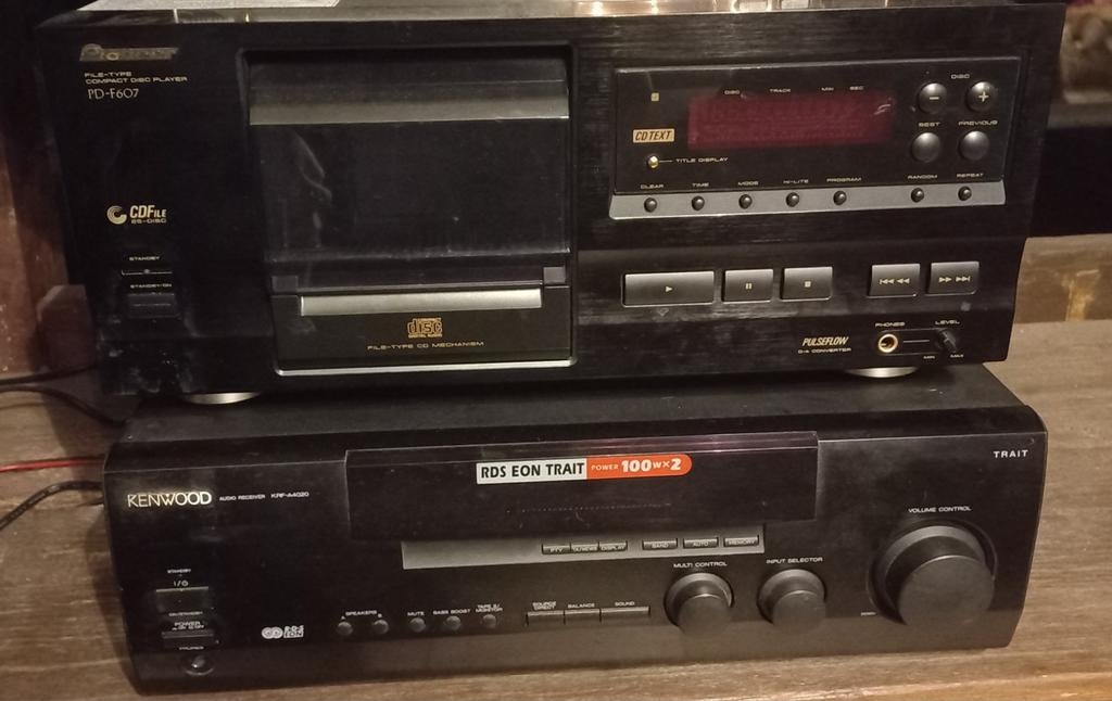Pioneer CD-wisselaar PD-F607 en Kenwood versterker KRF-A4020, Ophalen, Gebruikt, Pioneer, Wisselaar