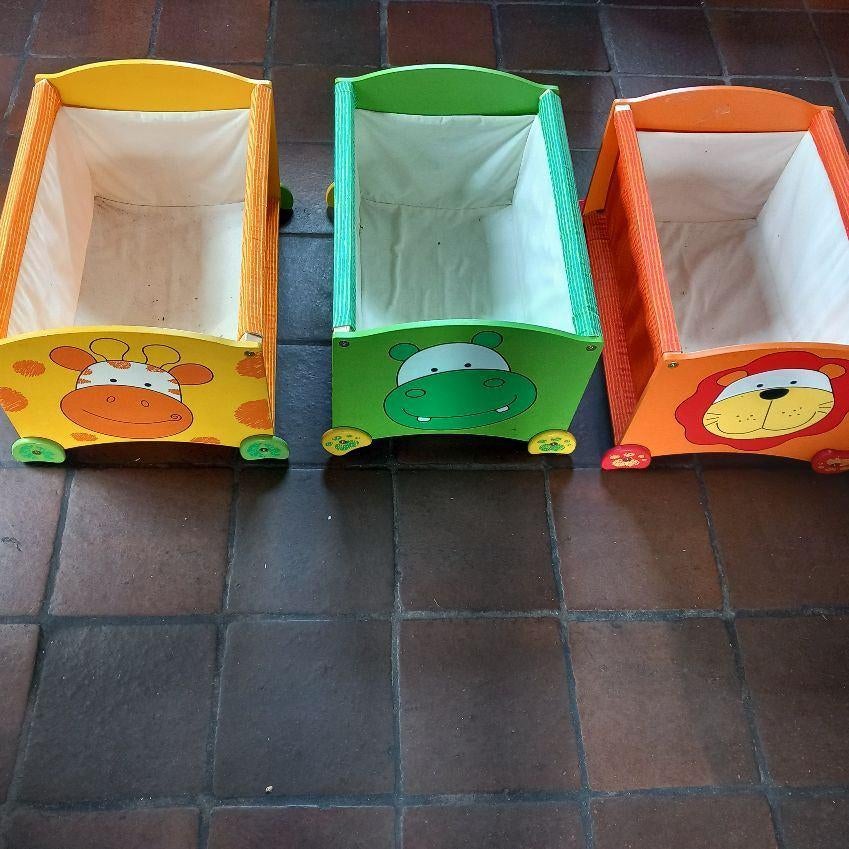 poppenbedje, incl. matrasje en sprei, Ophalen of Verzenden, Barbie