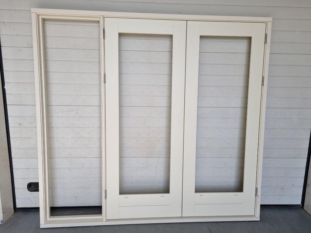 Meranti Achterpui, Tuindeuren hardhout 240 x 222 ( B x H ), Nieuw, Ophalen of Verzenden, Buitendeur, Hout