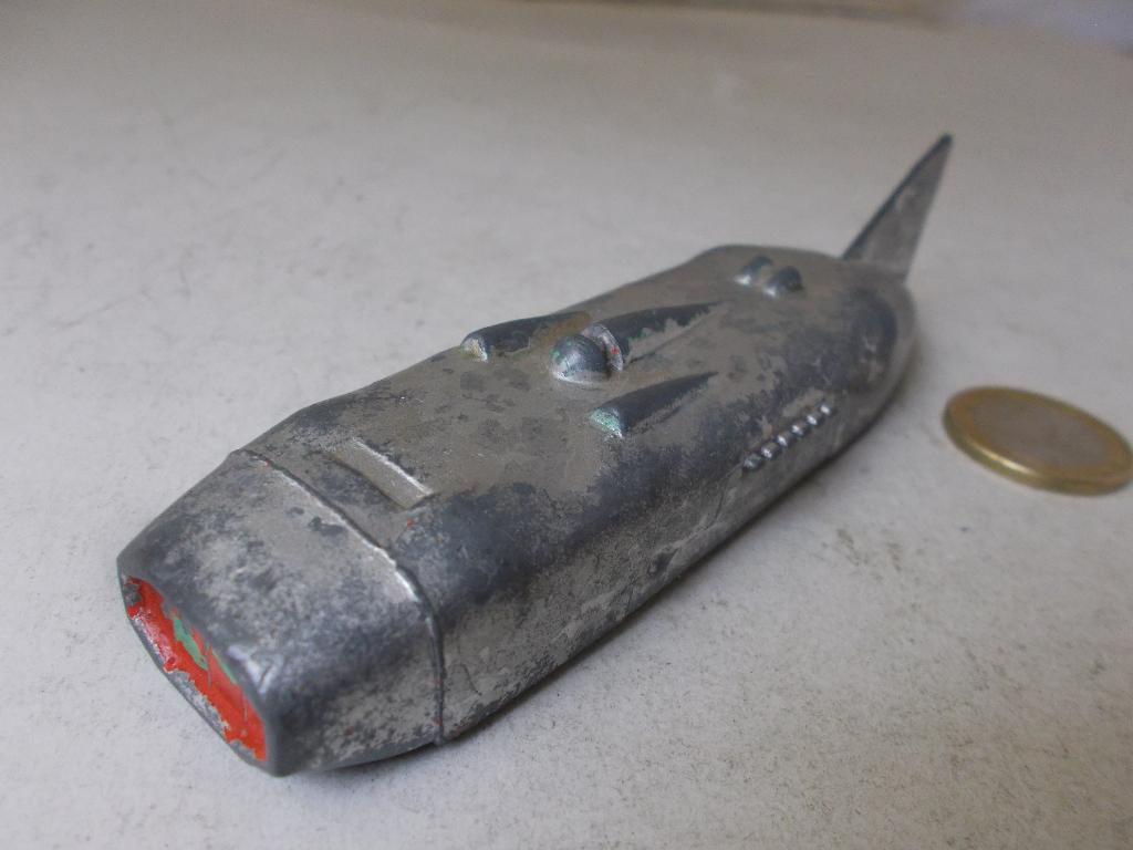 1938 Dinky Toys 23M THUNDERBOLT SPEED RECORD CAR (-L-), Ophalen of Verzenden, Gebruikt, Auto, Dinky Toys