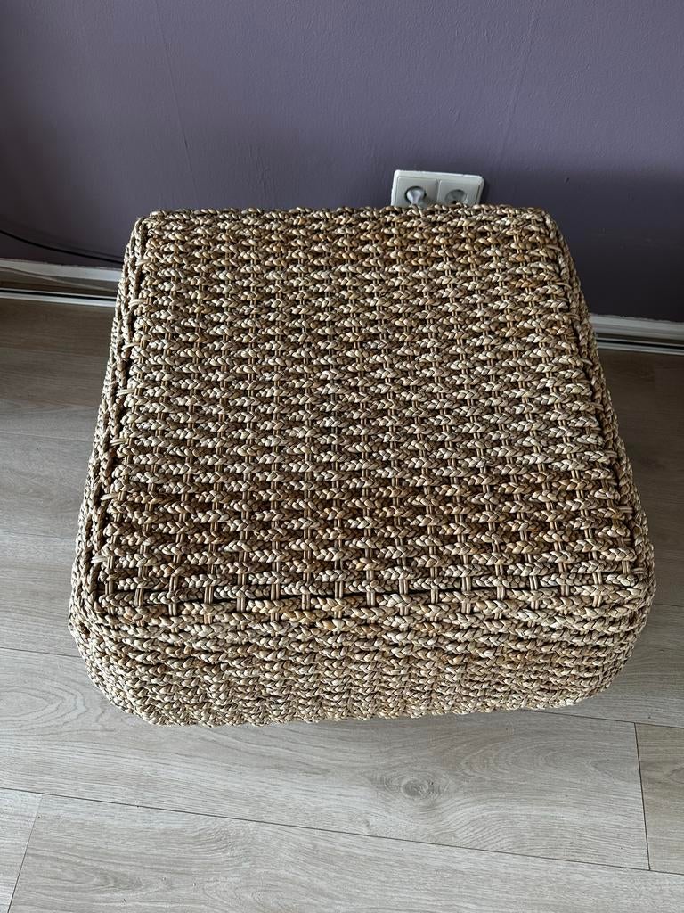 Rotan poef of salontafel, Huis en Inrichting, Banken | Voetenbanken en Poefen, Zo goed als nieuw, 50 tot 75 cm, Minder dan 50 cm