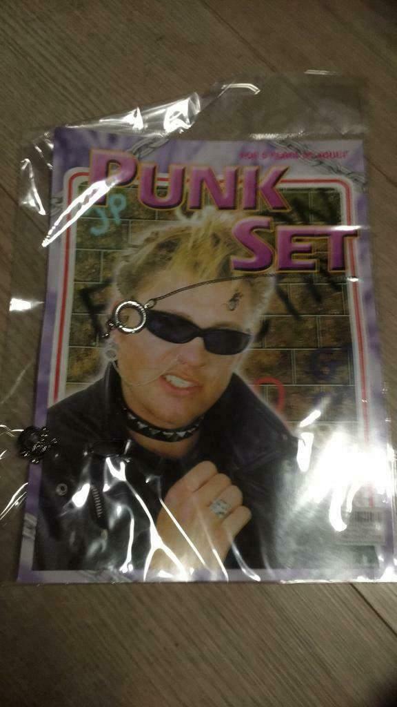 punk set evt 2 stuks, Ophalen of Verzenden