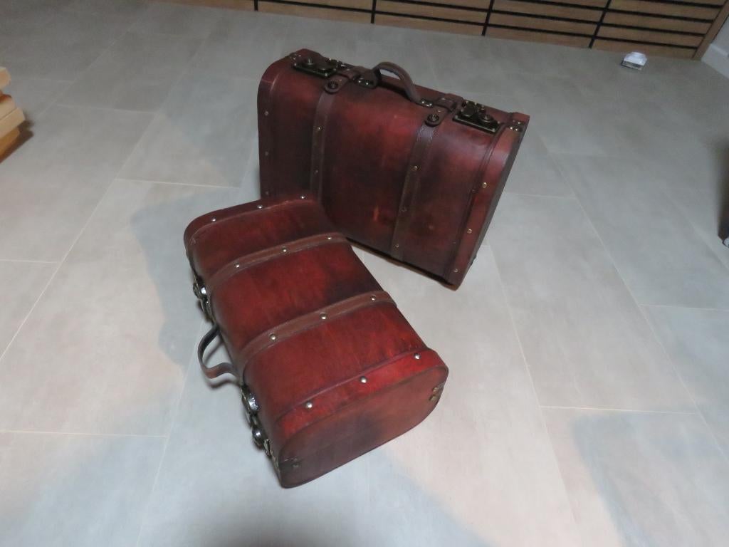 2 vintage houten koffers, hutkoffer, vintagestijl, Huis en Inrichting, Woonaccessoires | Kisten, Minder dan 50 cm, Ophalen of Verzenden