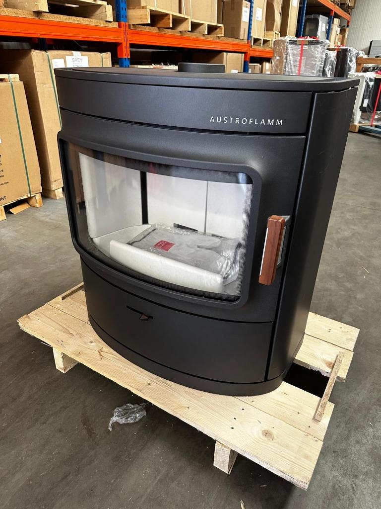 SHOWROOM MODEL AUSTRO FLAMM CODY, Ophalen, Vrijstaand, Hout, Nieuw