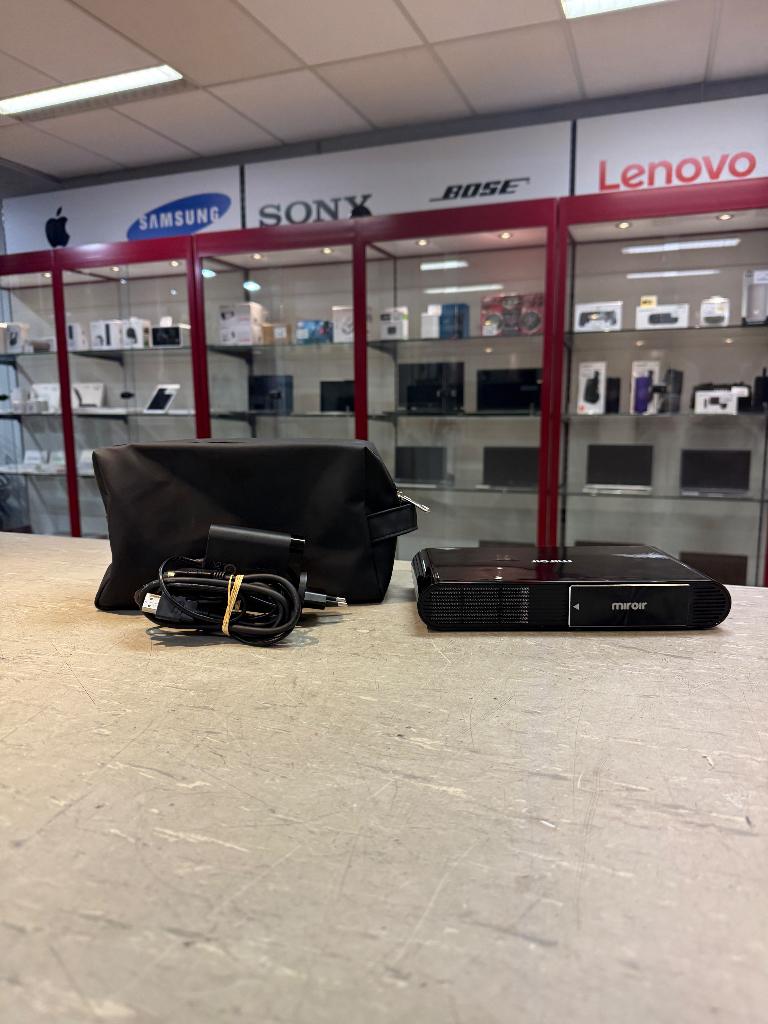 MIROIR - M631 - DRAAGBARE BEAMER, HD (720), LED, Ophalen of Verzenden, Zo goed als nieuw