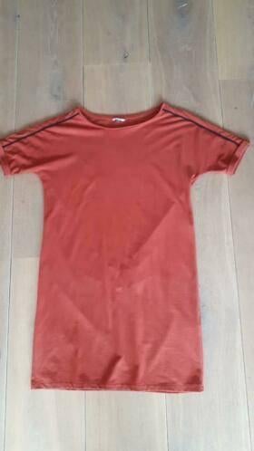 Distrikt nørrebro (sting) jurkje maat S, Maat 38/40 (M), Distrikt nørrebro, Oranje, Ophalen of Verzenden