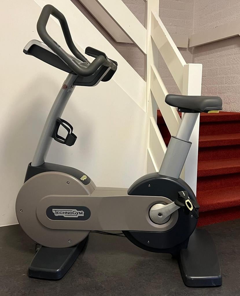 Technogym Hometrainer - Gereviseerd, Fysiotherapie Gebruik, Sport en Fitness, Fitnessapparatuur, Zo goed als nieuw, Hometrainer