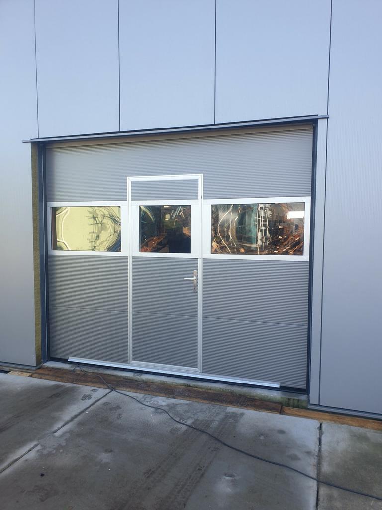 Nieuwe overheaddeur roldeur garagedeur, Ophalen of Verzenden, Nieuw, Metaal