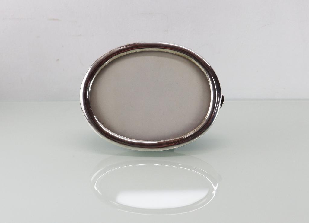 Zilveren ovaal fotolijstje, Antiek en Kunst, Ophalen of Verzenden, Zilver