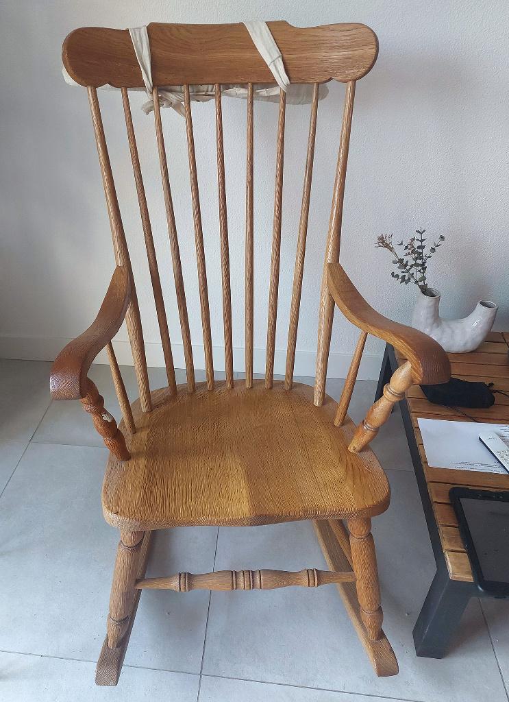 Eiken schommelstoel in perfecte staat, Antiek en Kunst, Antiek | Meubels | Stoelen en Banken, Ophalen