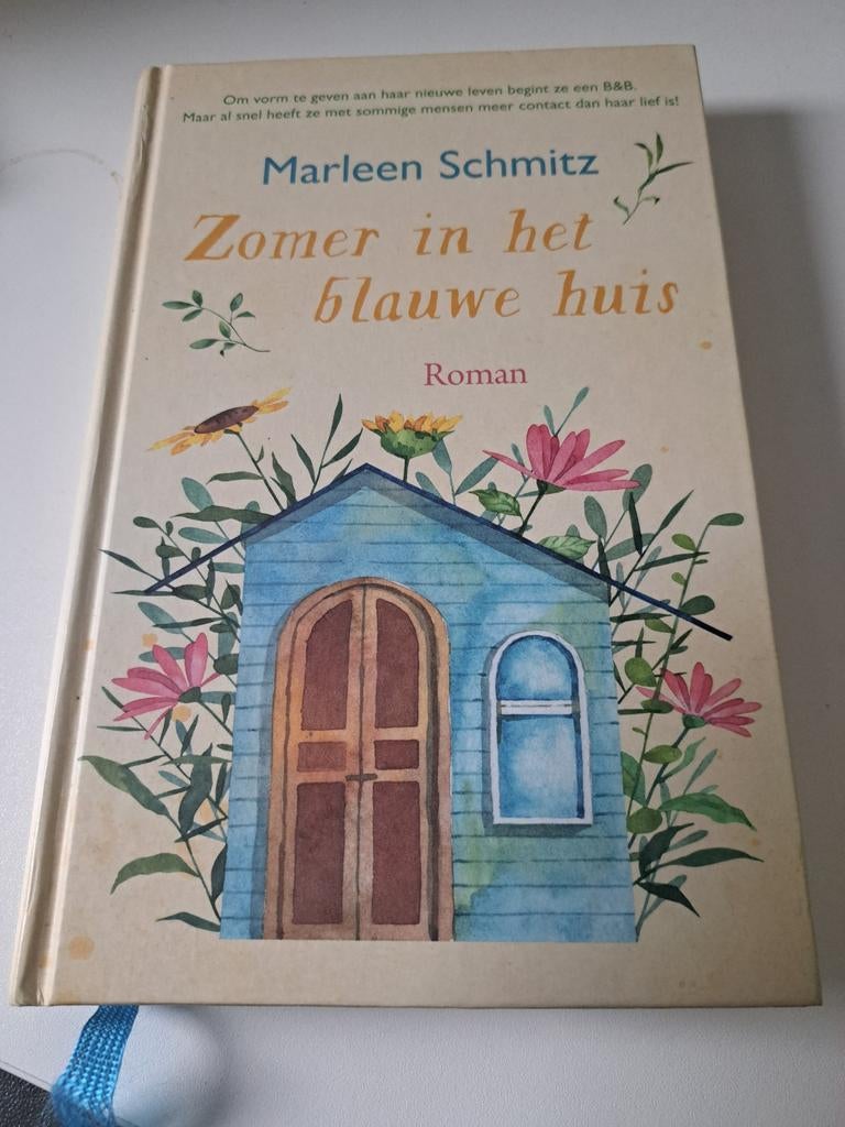 Marleen Schmitz - Zomer in het blauwe huis, Boeken, Ophalen of Verzenden, Zo goed als nieuw