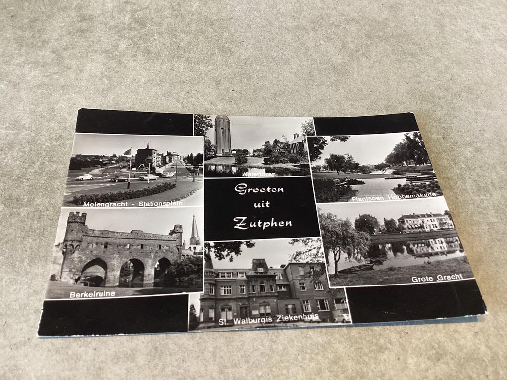 Zutphen.     Groeten uit 1972, Ophalen of Verzenden, 1960 tot 1980, Gelderland