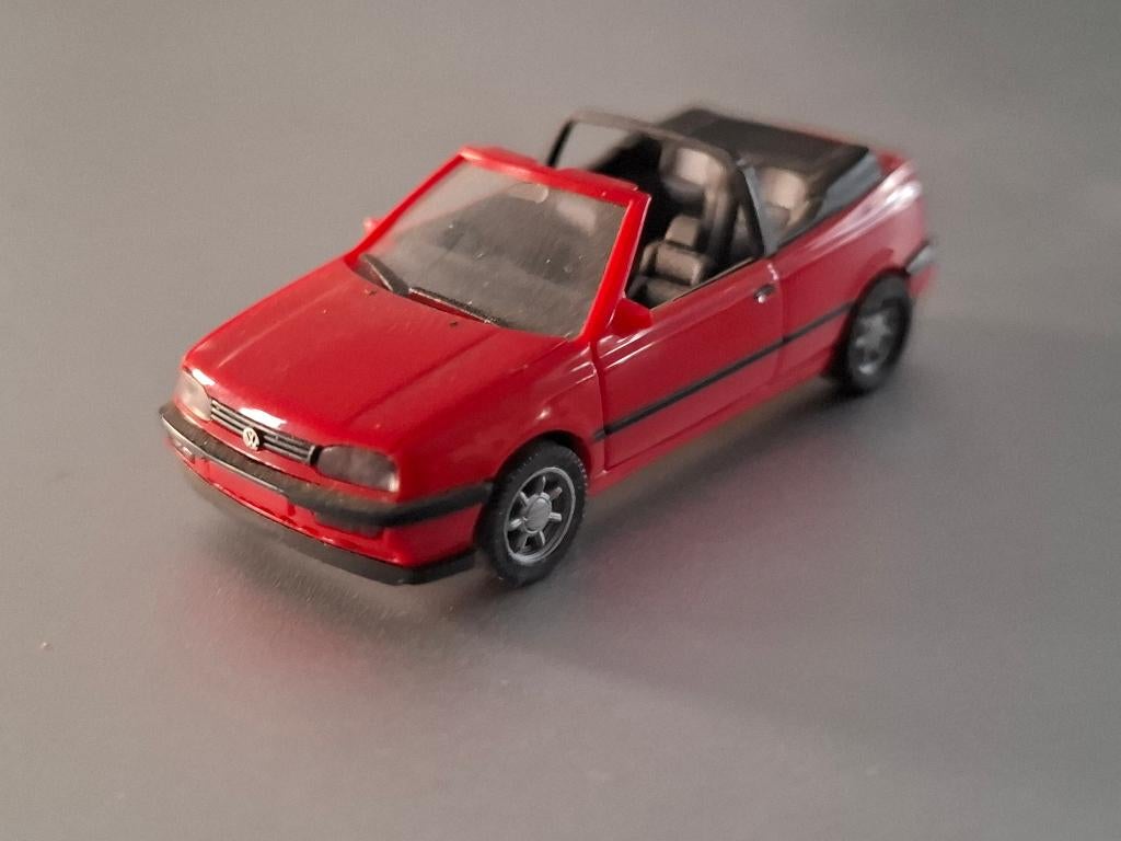 1:87 Volkswagen VW Golf 3 cabriolet rood Herpa € 5, Verzenden, Zo goed als nieuw, Auto, Herpa