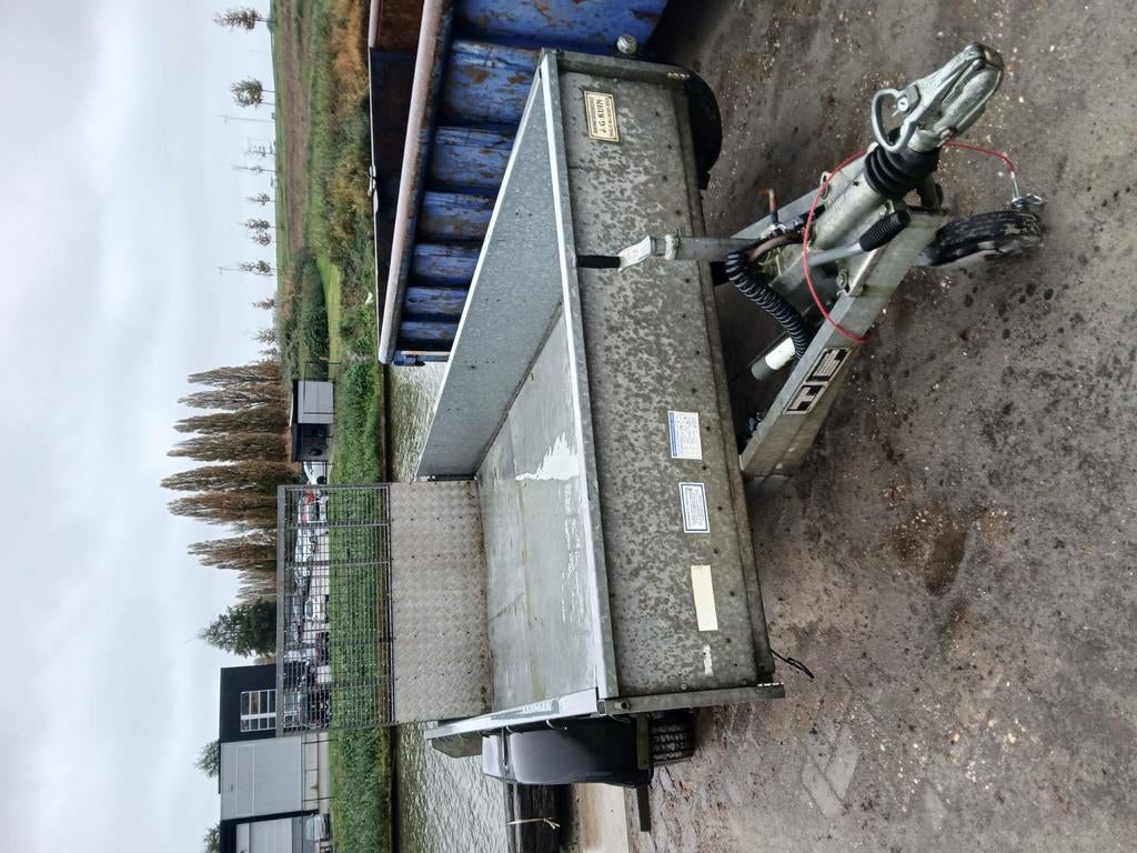 Ifor Williams machine transporter, Ophalen