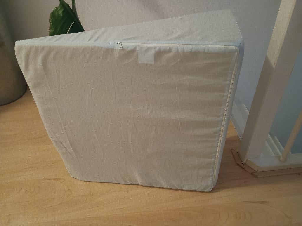 Orthopedisch wigkussen driehoeks kussen, Ophalen, Zo goed als nieuw