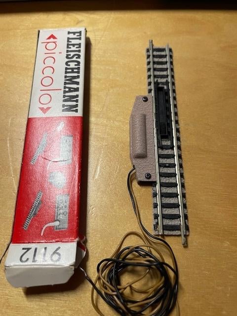 Fleischmann Piccolo n 9112 Ontkoppelrail, Gebruikt, Gelijkstroom, Fleischmann, Rails